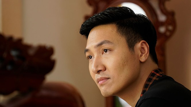 Showbiz: Xuất hiện hình ảnh Hòa Minzy mang bầu vượt mặt ảnh 2