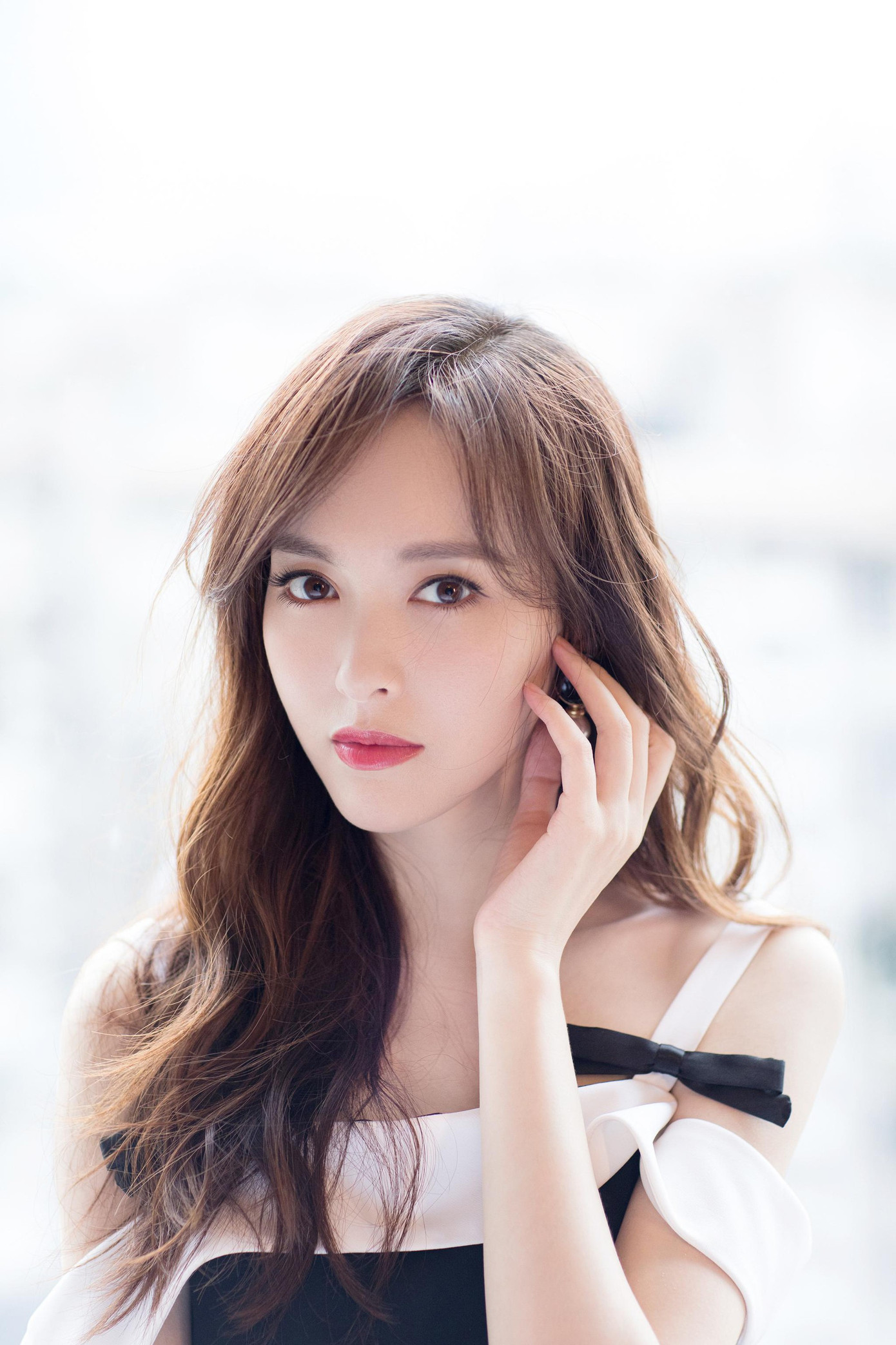 Loạt sao Hoa ngữ quen thuộc với khán giả Việt ủng hộ 'đường lưỡi bò' phi pháp ảnh 10