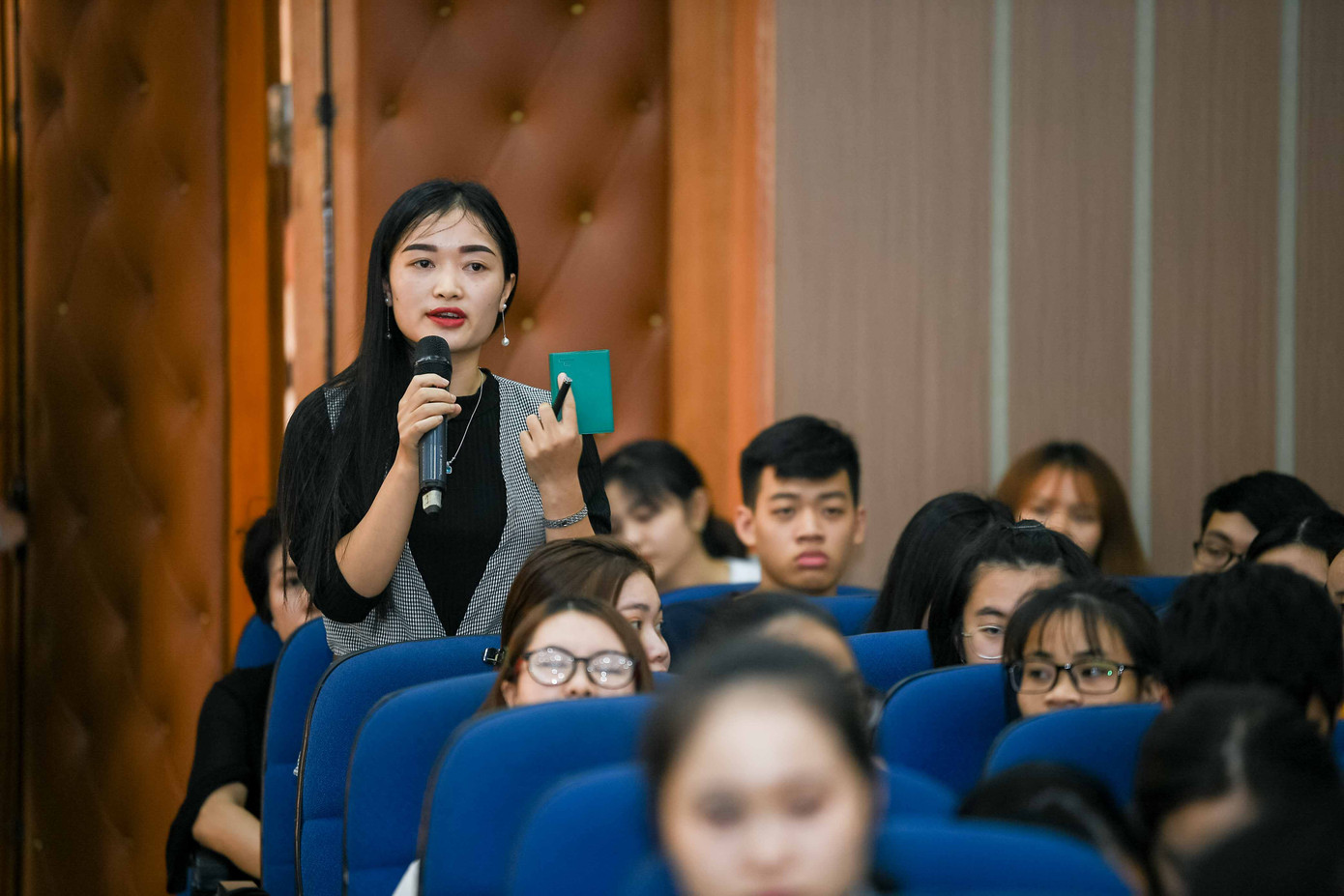 Diễn viên Phương Oanh: Tri thức là thước đo sự giàu có của con người ảnh 5