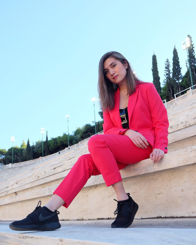 Nữ phóng viên Philippines phát ngôn sốc về SEA Games 30 là ai? ảnh 10