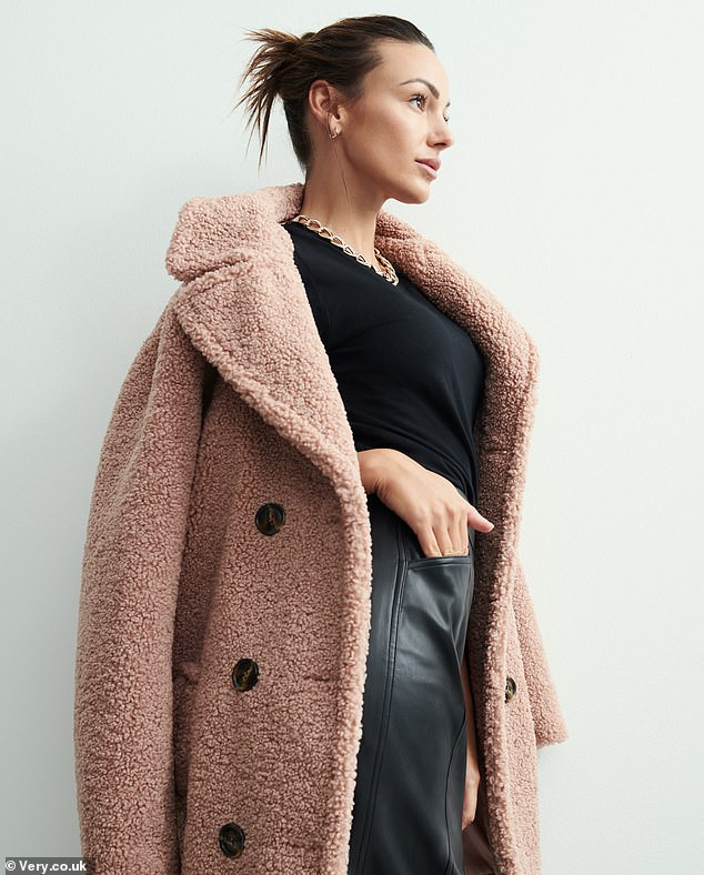 'Nữ diễn viên gợi tình nhất thế giới' khoe sắc vóc quyến rũ hút hồn ảnh 8