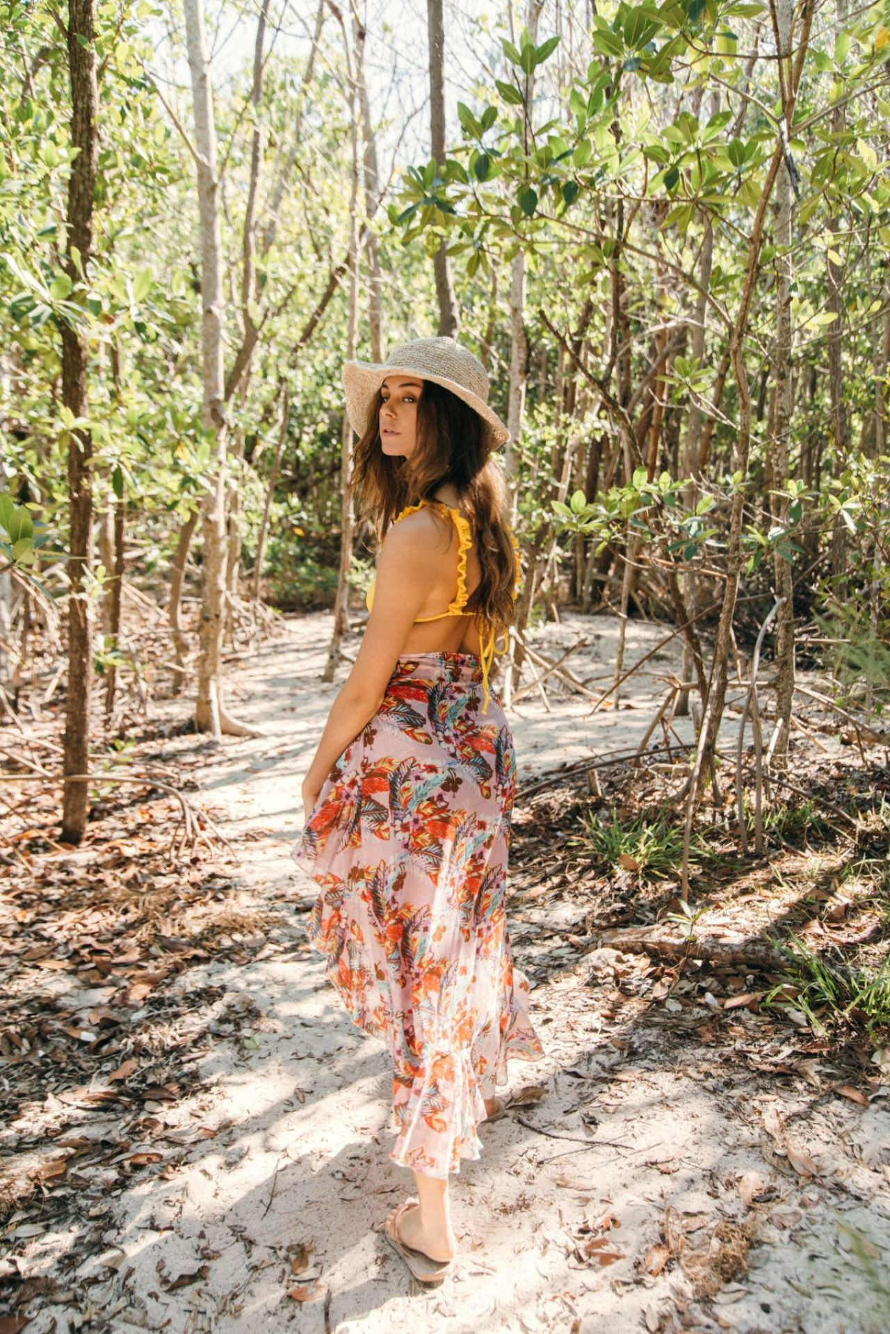 Nàng mẫu 19 tuổi Daniella Beckerman gợi cảm mê mẩn ảnh 9