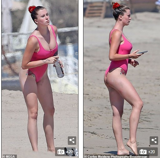 Ireland Baldwin mặc áo lót khoe ngực táo bạo dắt chó đi dạo ảnh 6