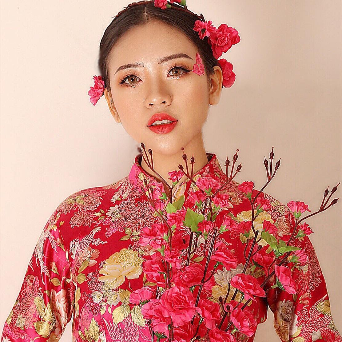 Nữ sinh quản trị kinh doanh mê nghệ thuật ảnh 7