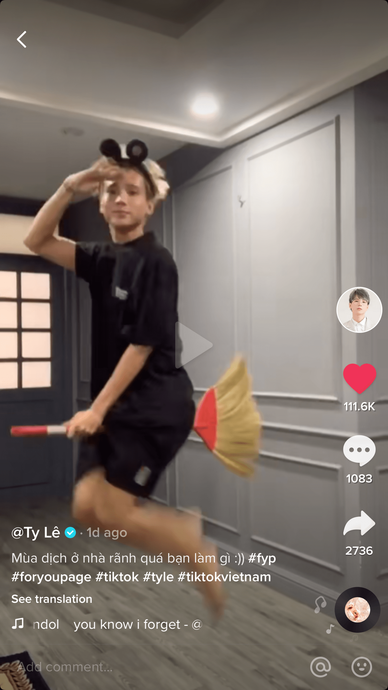 Lên Tiktok mà xem: Căn bệnh lạ xâm chiếm Trái Đất, người mắc… giật không ngừng?! ảnh 1