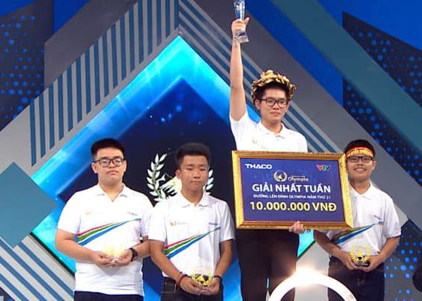 Đường lên đỉnh Olympia 21 đổi mới luật chơi mở màn trận thi tuần gay cấn ảnh 3