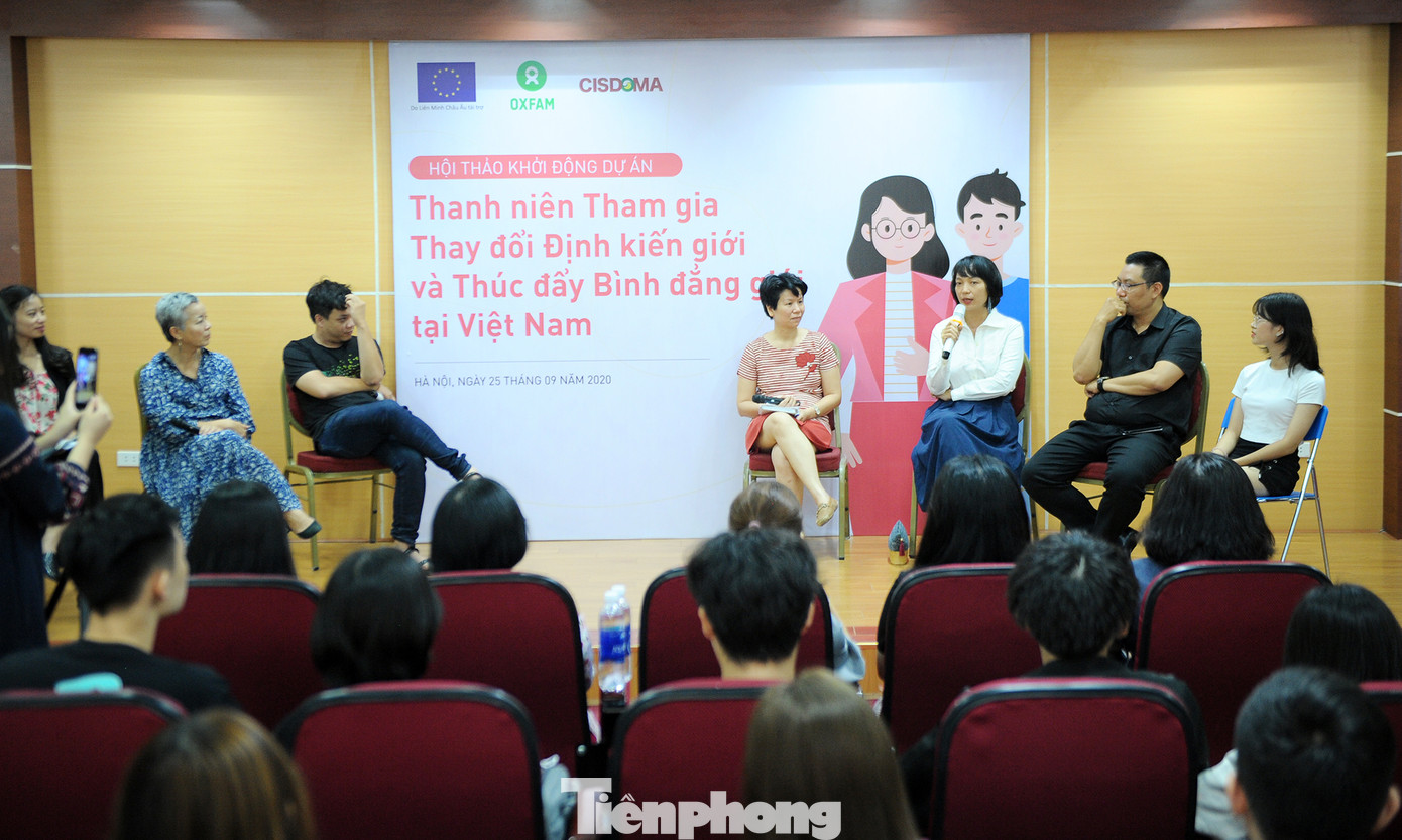 Bình đẳng giới để mọi người xích lại gần nhau, không phải thành 'chiến binh' ảnh 5