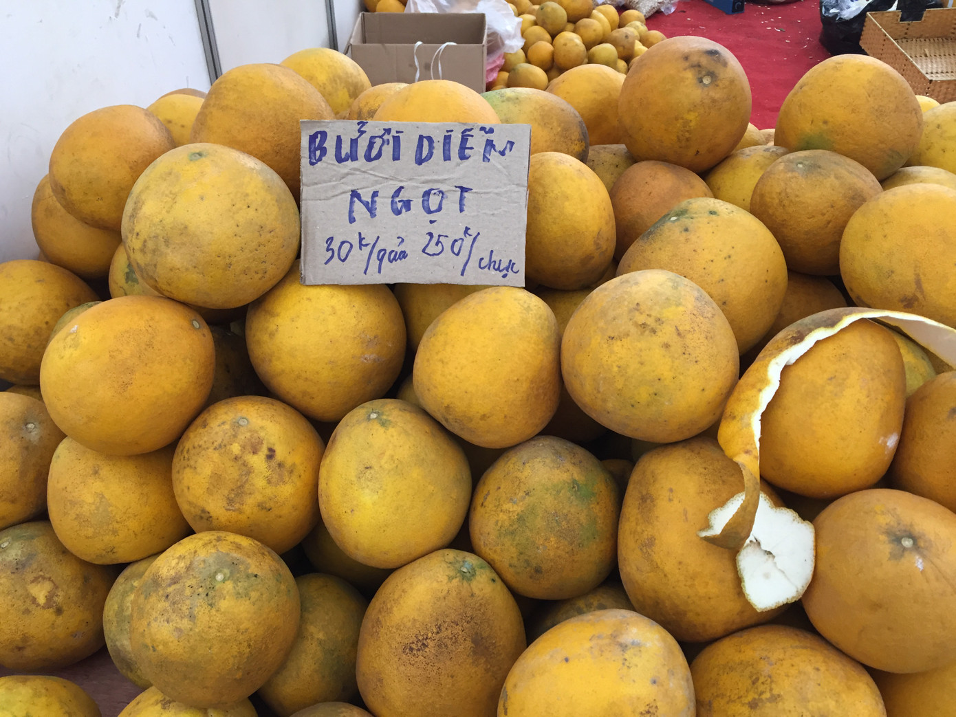 Đặc sản vùng miền 'đổ bộ' chợ Tết Thủ đô ảnh 8