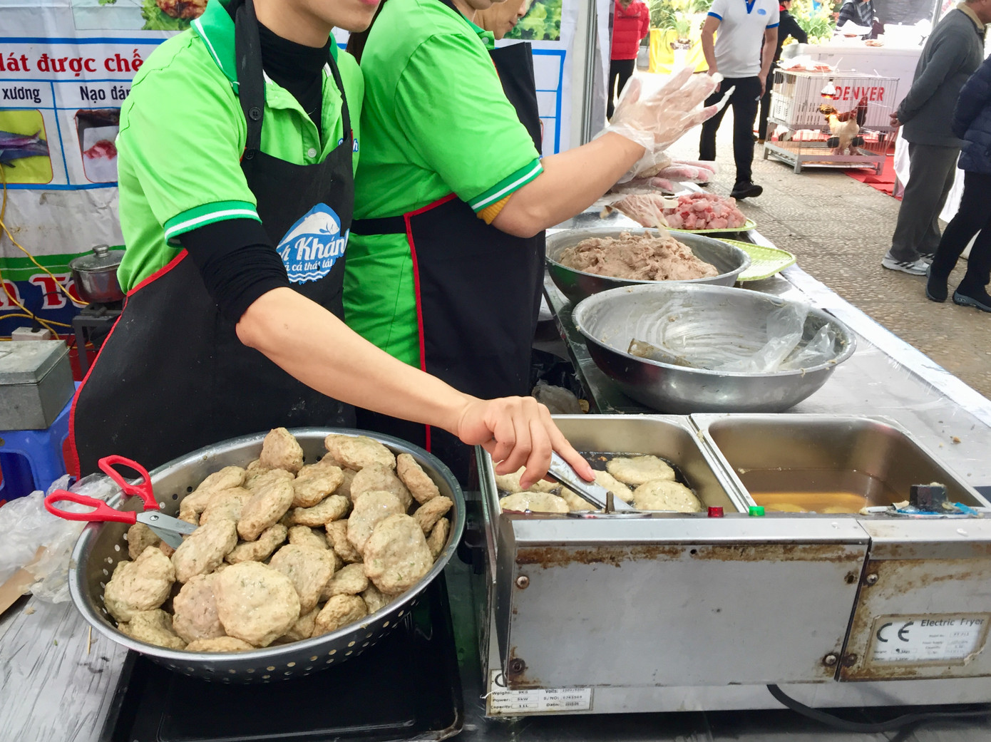 Đặc sản vùng miền 'đổ bộ' chợ Tết Thủ đô ảnh 7