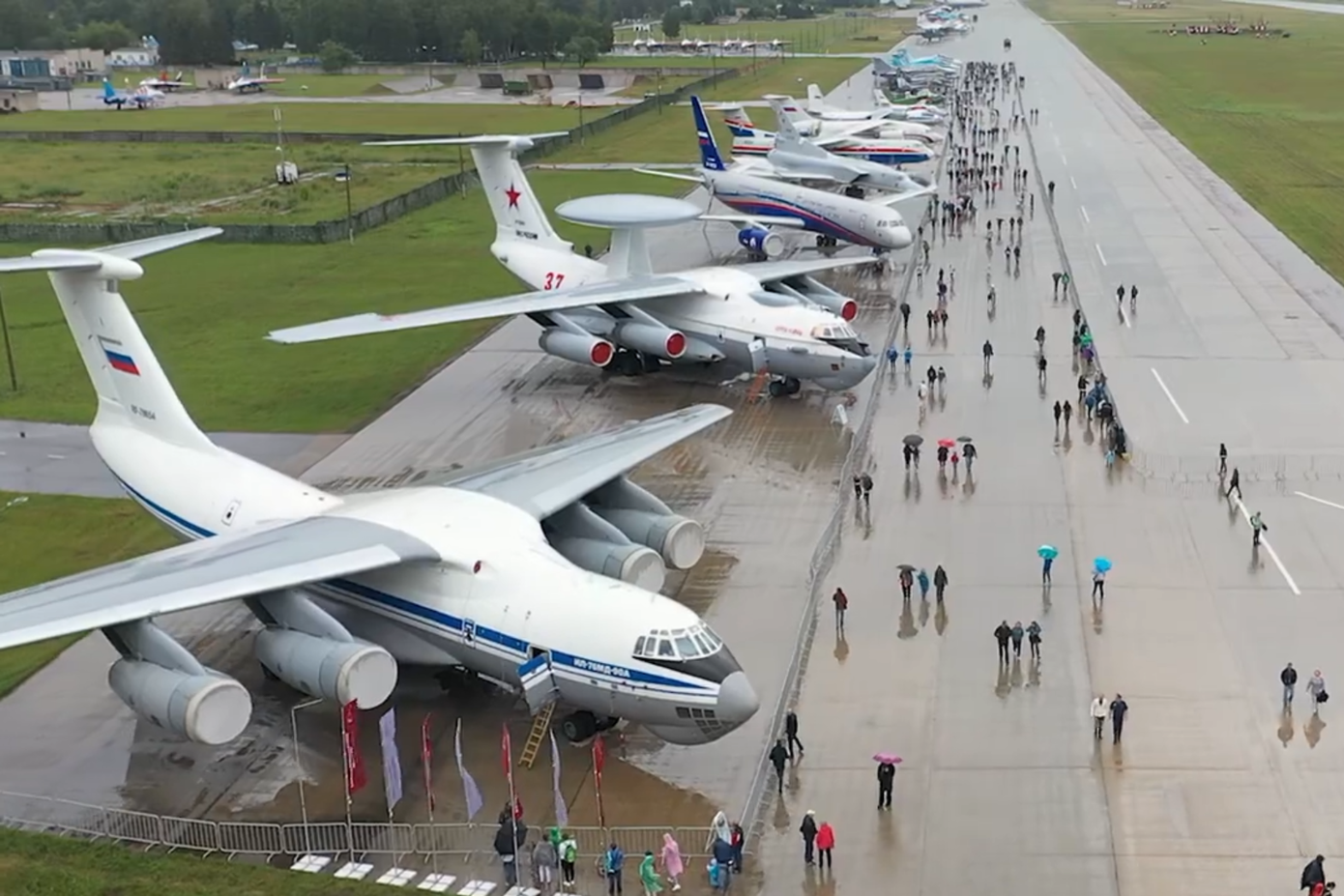 Quân đội Nga trình diễn hàng loạt khí tài hiện đại tại Diễn đàn Army-2020 ảnh 3