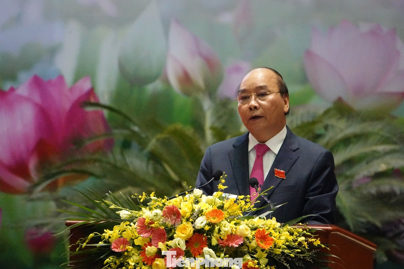 Thủ tướng: Phẩm chất 'Bộ đội Cụ Hồ' được phát huy trong phòng chống COVID-19 ảnh 3