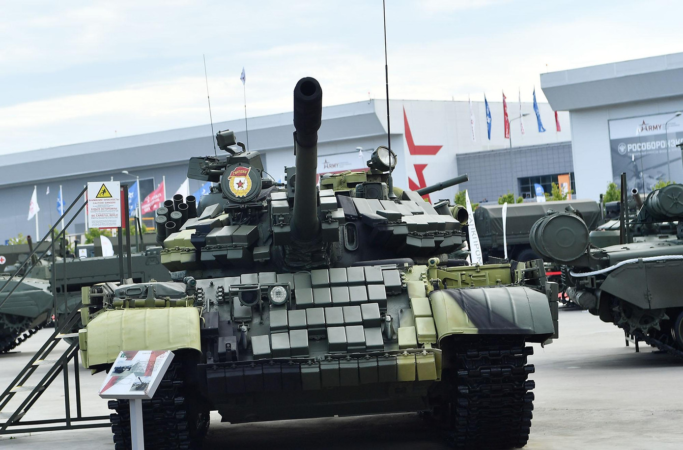 Nga khoe dàn vũ khí, thiết bị quân sự tối tân ảnh 2