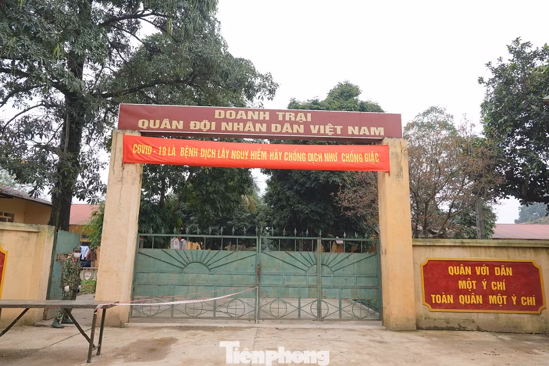 Cơm dẻo, canh ngọt trong khu cách ly COVID-19 ở doanh trại Sĩ quan Lục quân 1 ảnh 16