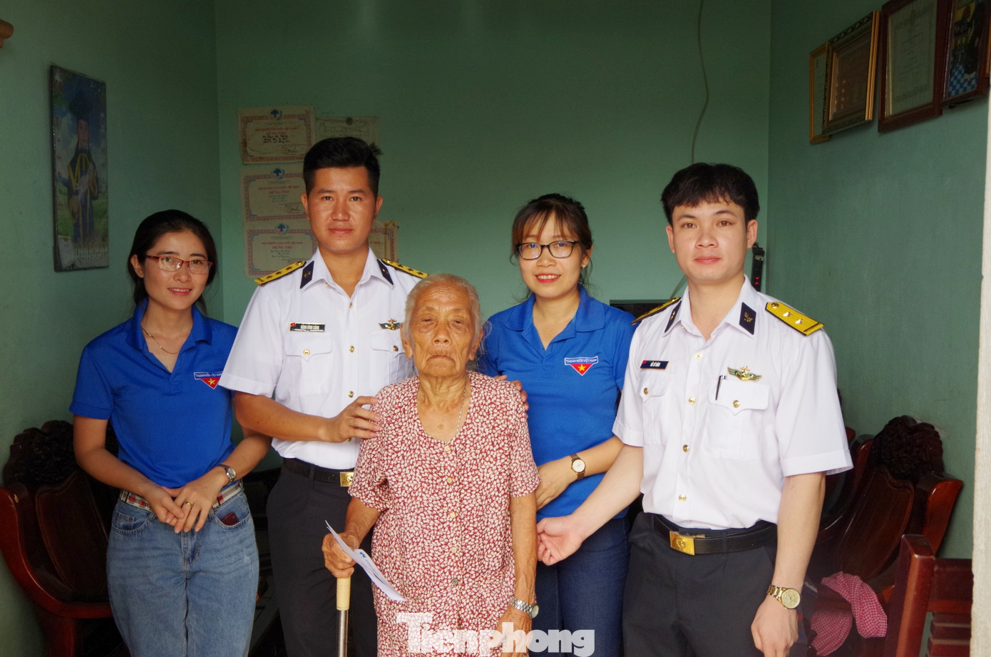 Góp 70 nghìn ngày công và hơn 4,6 tỉ đồng trong tình nguyện hè ảnh 7