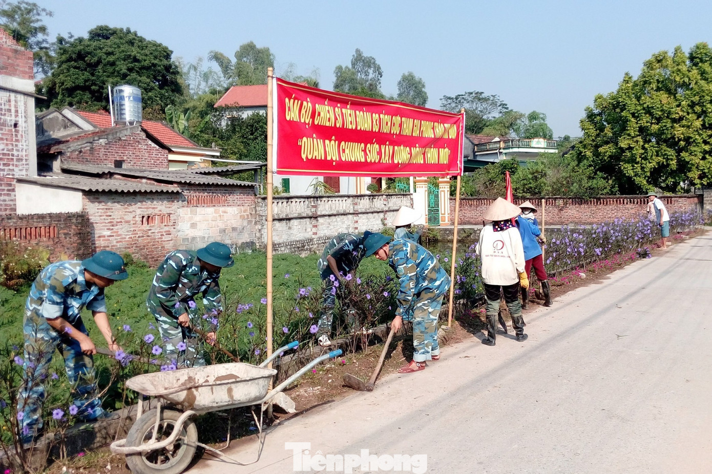 Góp 70 nghìn ngày công và hơn 4,6 tỉ đồng trong tình nguyện hè ảnh 2