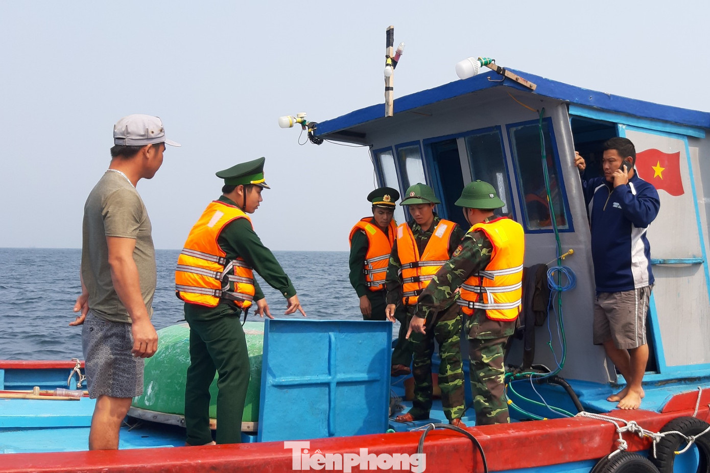 Quân hàm xanh giữ đảo tiền tiêu ảnh 6