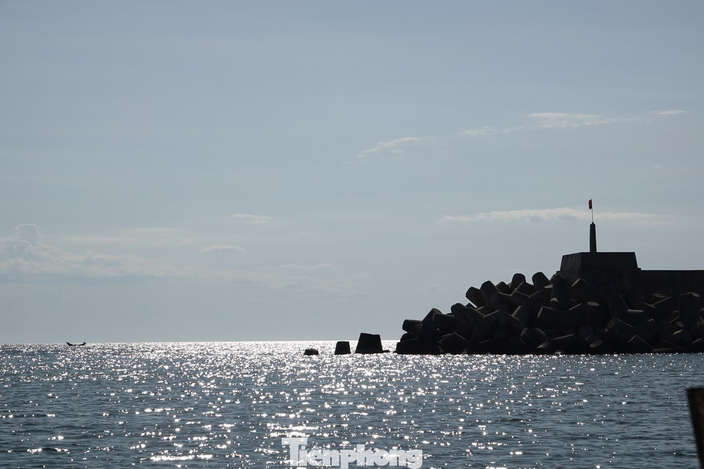 Quân hàm xanh giữ đảo tiền tiêu ảnh 2