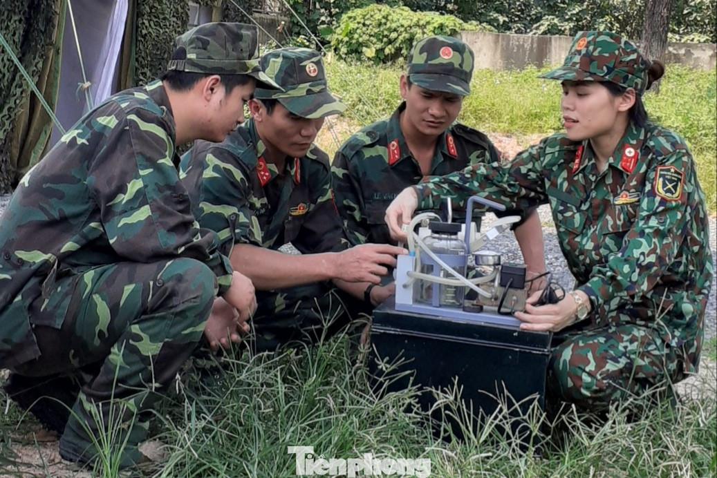 Bóng hồng duy nhất trong 10 Gương mặt trẻ tiêu biểu toàn quân là ai? ảnh 2