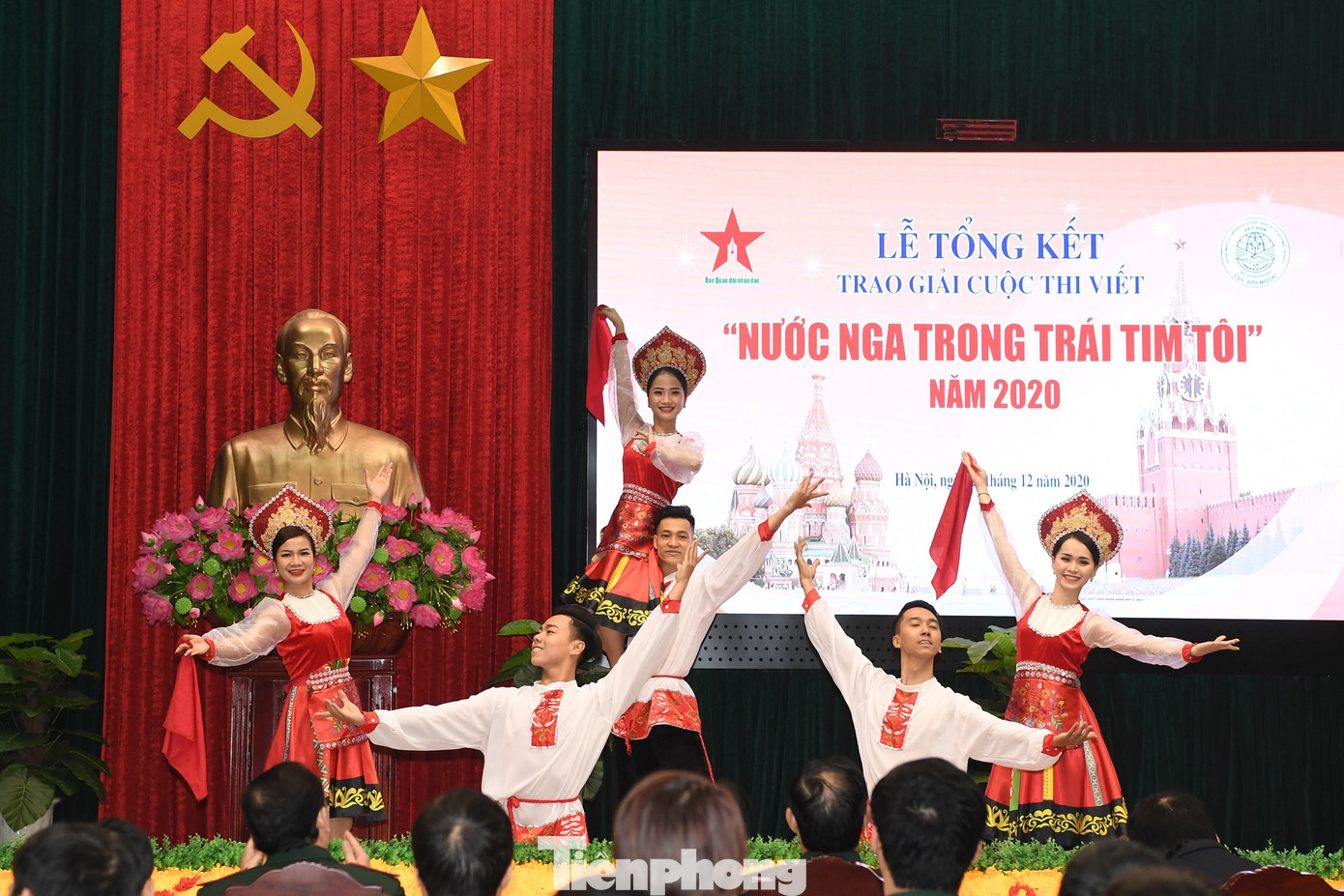 Hơn 300 tác phẩm ‘Nước Nga trong trái tim tôi’ ảnh 5