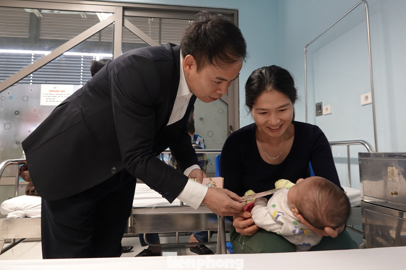 Bí thư T.Ư Đoàn Nguyễn Ngọc Lương: Đóng góp sức trẻ vì cộng đồng ảnh 6