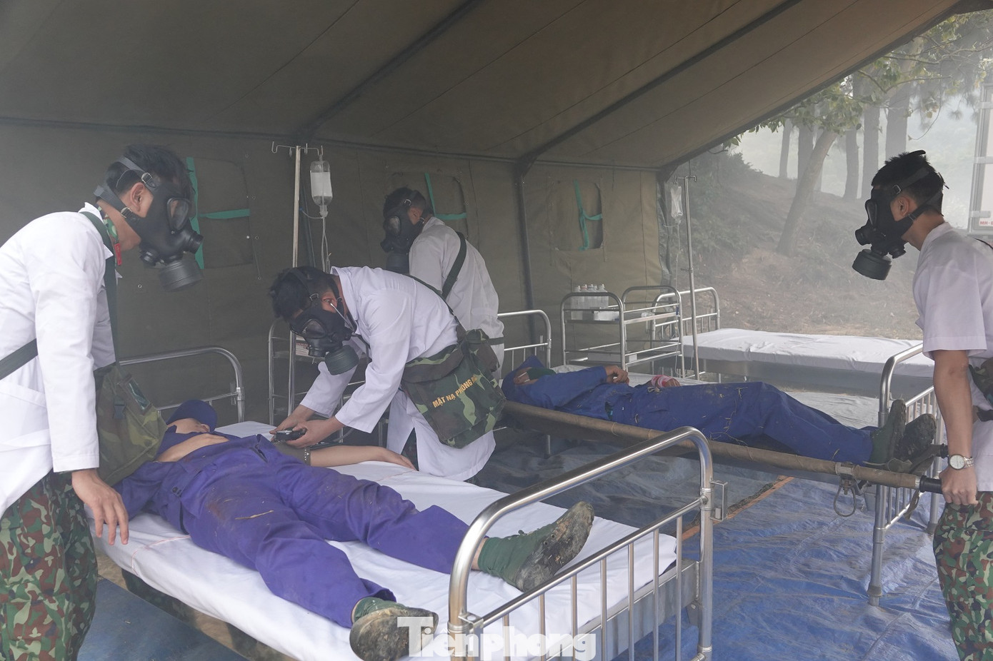 Quân đội diễn tập phòng thủ dân sự liên tỉnh ứng phó sự cố môi trường ảnh 5