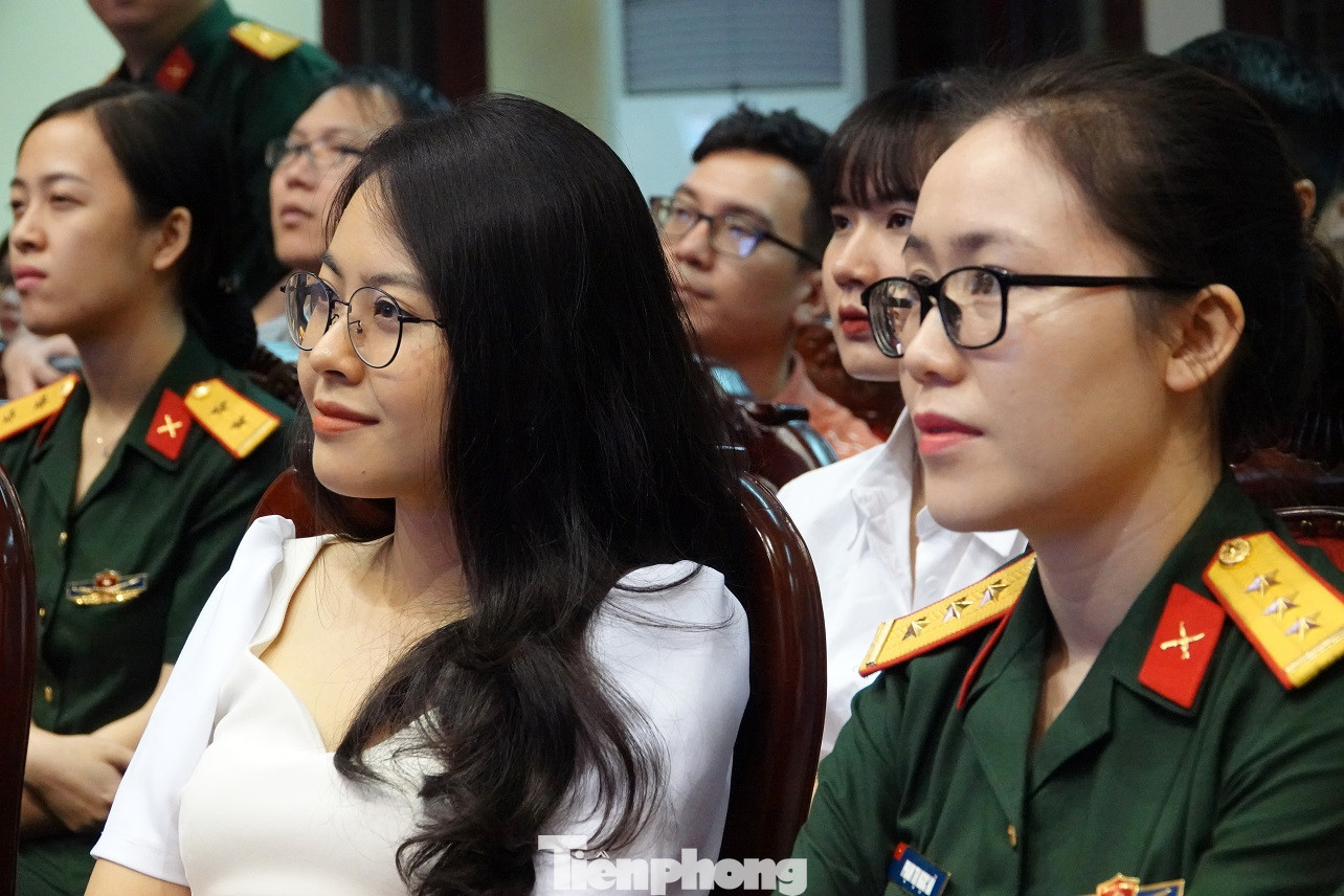 Người làm báo trẻ với thể tài báo chí chính luận ảnh 6