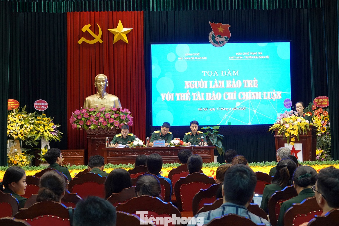 Người làm báo trẻ với thể tài báo chí chính luận ảnh 1