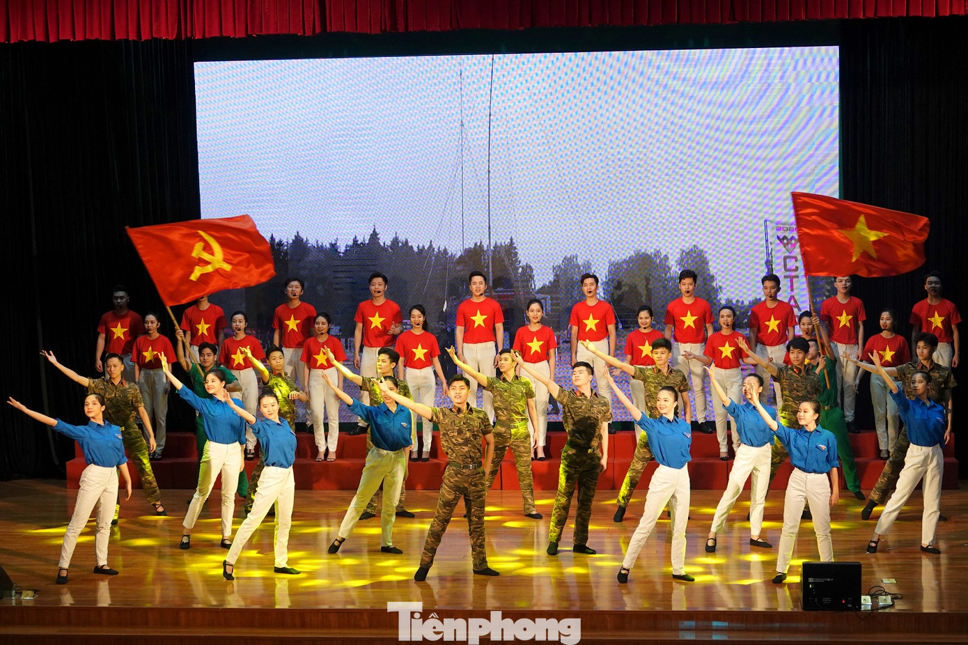 Cấm hạ sĩ quan - binh sĩ sử dụng xe máy tham gia giao thông ảnh 6