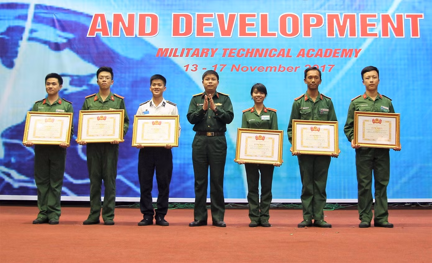 Bóng hồng Quân đội duy nhất dự Đại hội Thanh niên tiên tiến làm theo lời Bác ảnh 1