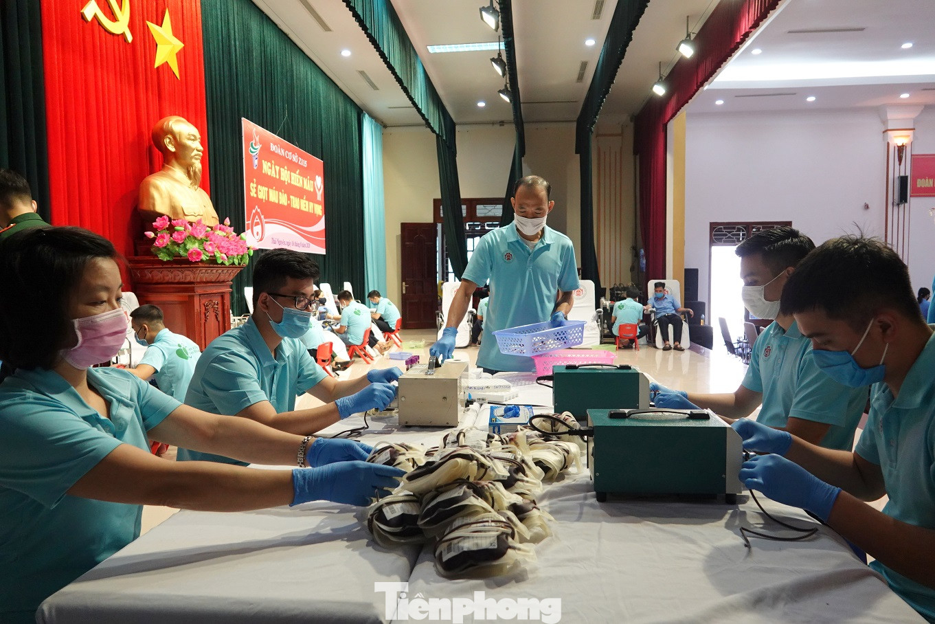 Tuổi trẻ Z115 ‘Sẻ giọt máu đào - Trao niềm hy vọng’ ảnh 7