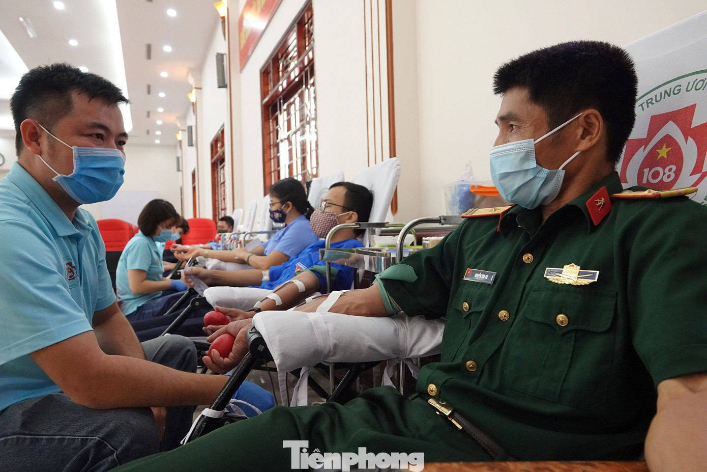 Tuổi trẻ Z115 ‘Sẻ giọt máu đào - Trao niềm hy vọng’ ảnh 5