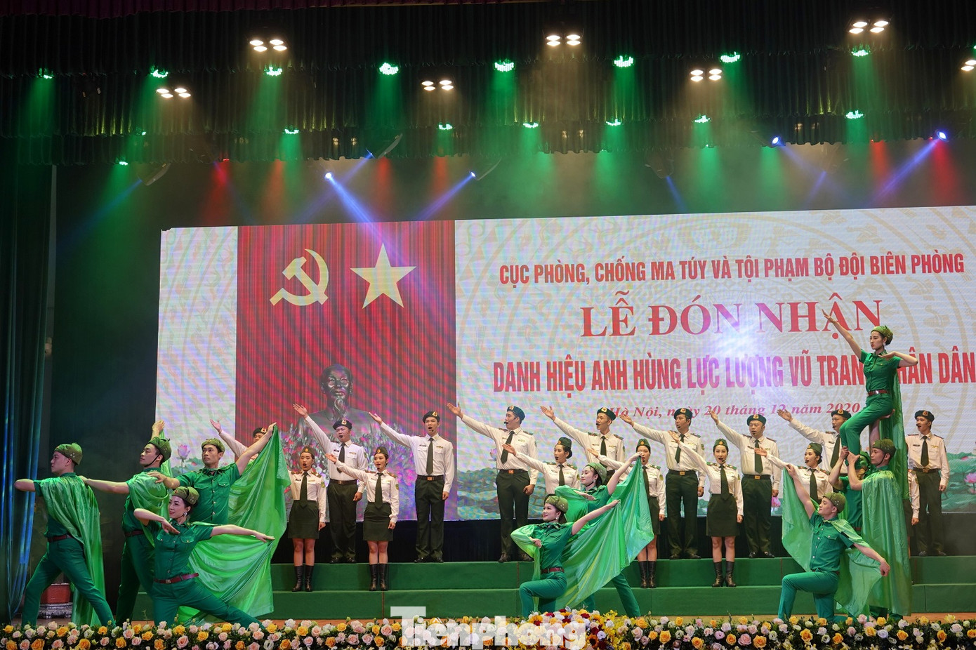 ‘Quả đấm thép’ của lực lượng Biên phòng đón nhận danh hiệu Anh hùng ảnh 3