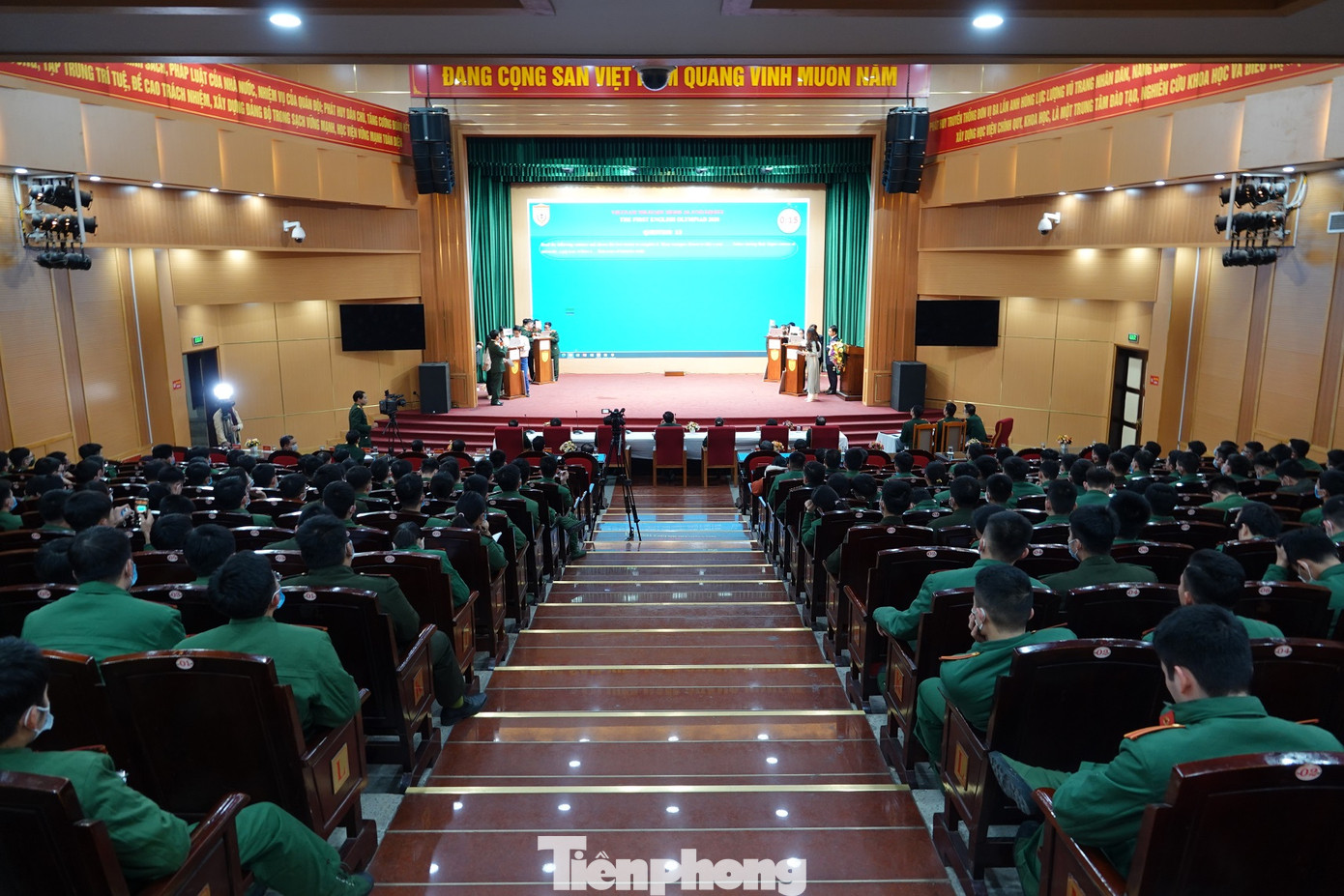 Học viên, sinh viên Học viện Quân y so tài tiếng Anh ảnh 7