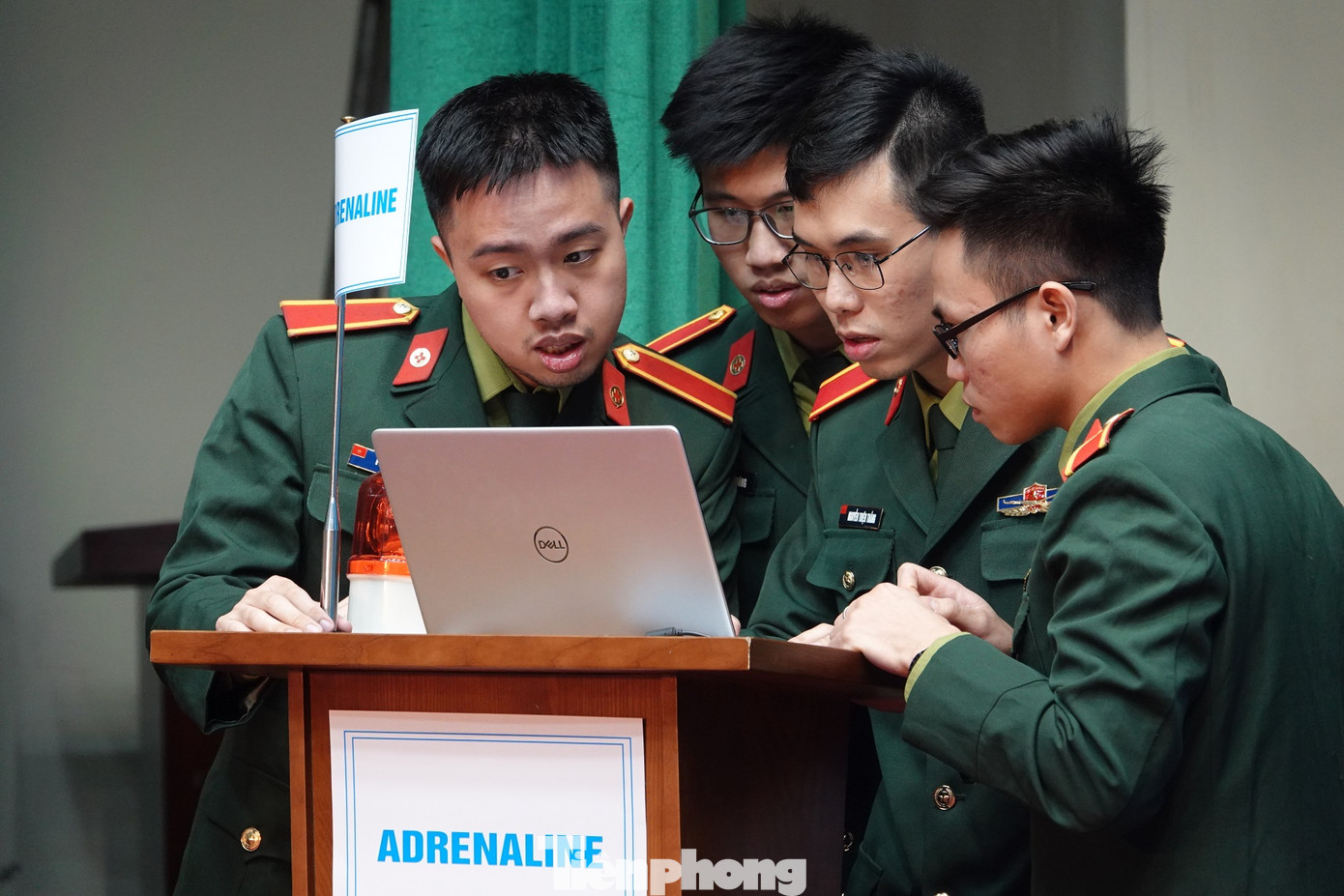 Học viên, sinh viên Học viện Quân y so tài tiếng Anh ảnh 4