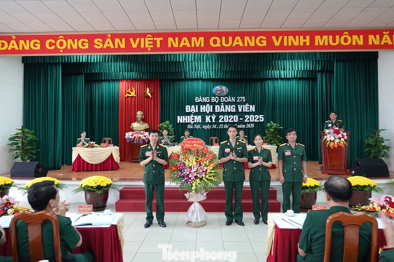 Đoàn 275 đón tiếp gần 9 triệu lượt người vào Lăng viếng Bác ảnh 3