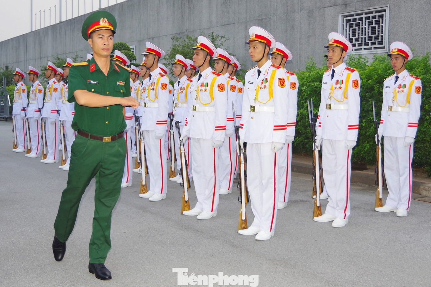 Những người lính canh giấc ngủ của Bác ảnh 3