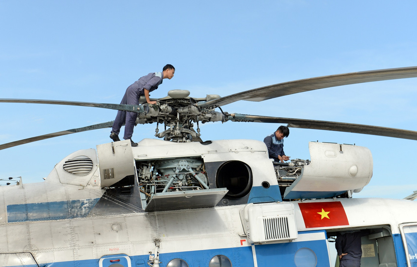 Về Cần Thơ xem Không quân thao luyện cùng Hải quân ảnh 5