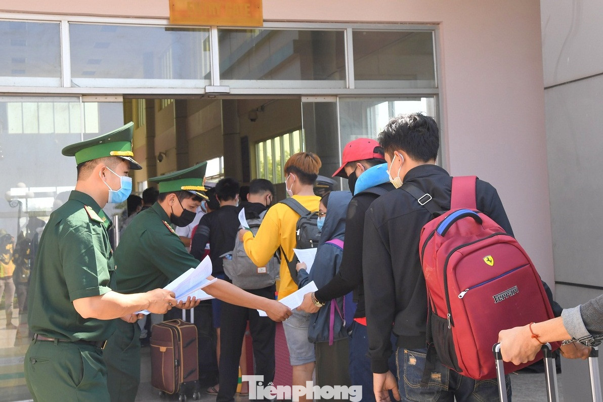 Quân đội làm hết sức mình chống dịch nCoV ảnh 2