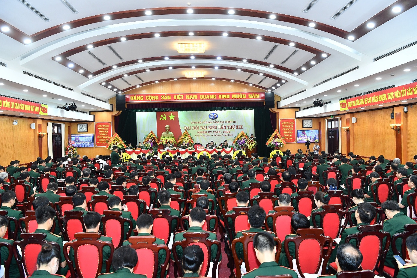 Đại tướng Ngô Xuân Lịch: Giữ nghiêm kỷ luật Đảng trong Tổng cục Chính trị ảnh 4