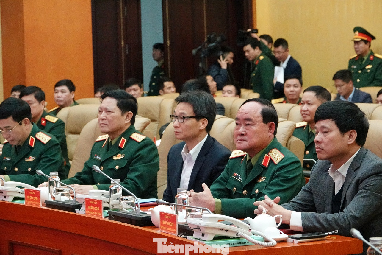 Quân đội diễn tập thực binh quy mô lớn chống Covid-19 ảnh 1