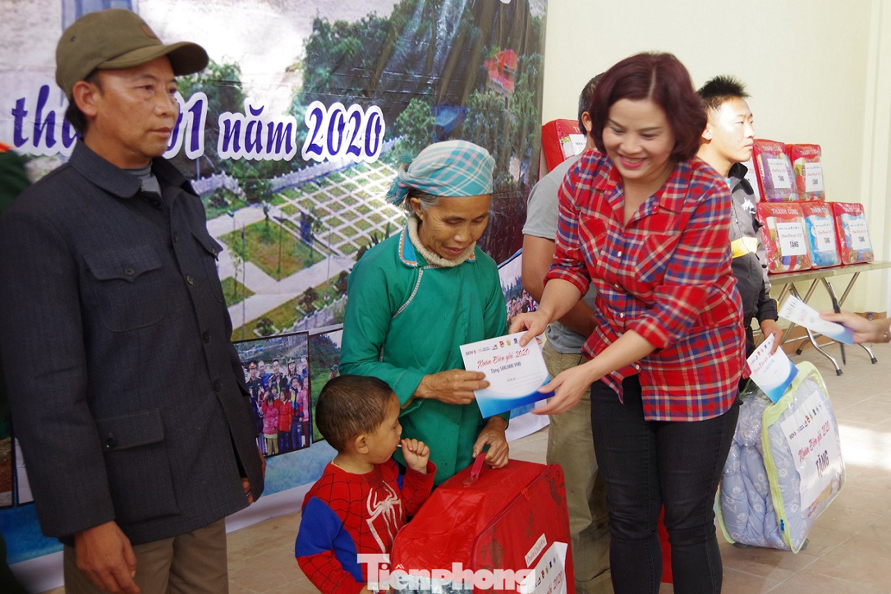 Tình nguyện ‘Xuân Biên giới’ 2020 ở Nậm Chảy ảnh 7