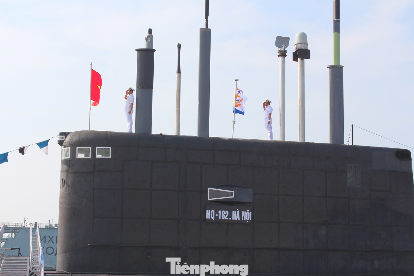 Tên lửa Tàu ngầm 182 - Hà Nội đánh trúng mục tiêu từ lòng biển Đông ảnh 2