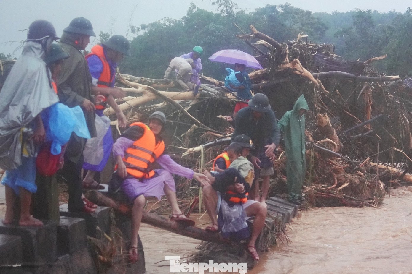 Đại tướng Lương Cường: Bộ đội Biên phòng kiên cường bám trụ trên tuyến đầu ảnh 10