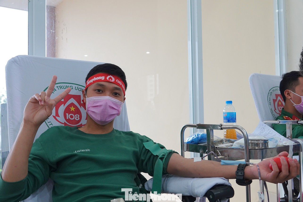 Chủ nhật Đỏ ở Trường Sĩ quan Chính trị: Nhân lên nghĩa cử cao đẹp ảnh 5