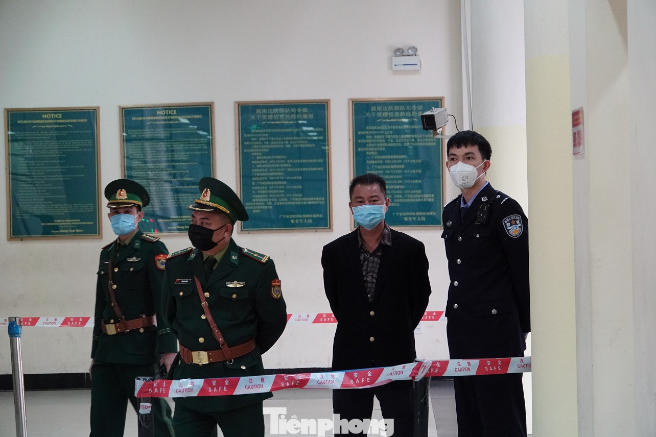 Bảy tỉnh tiếp giáp Trung Quốc sẵn sàng ứng phó với dịch nCoV ảnh 7