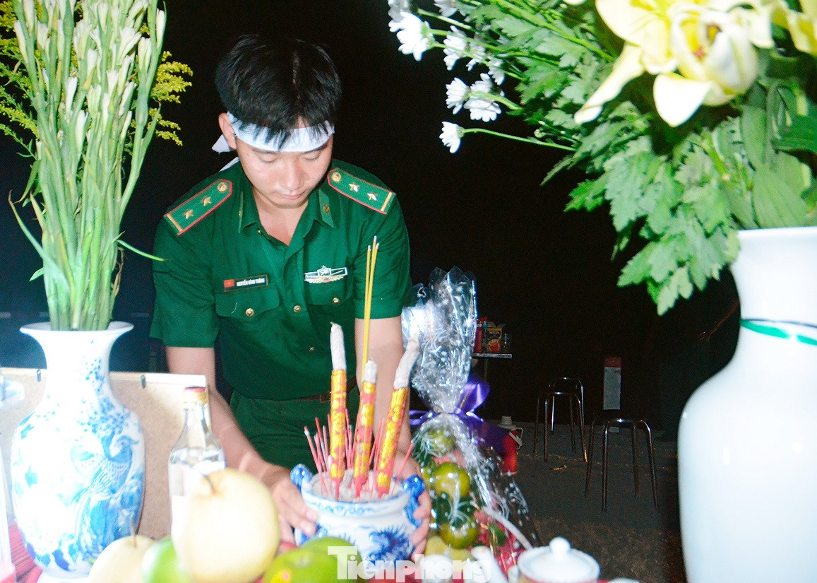 Sẵn sàng tung thêm gần 1.000 lính Biên phòng, chó chiến đấu lên biên giới chống dịch ảnh 3