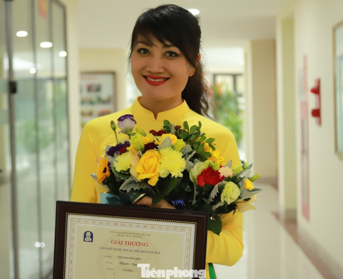 Nữ thiếu tá viết ca khúc về người lính chống dịch COVID-19 trên biên thùy ảnh 3