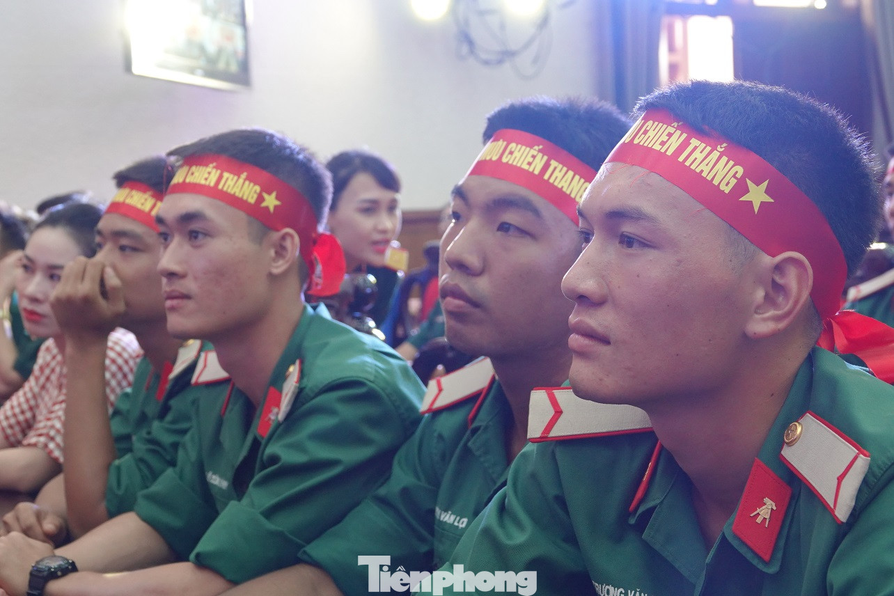 Thanh niên Tổng cục Kỹ thuật với pháp luật và an toàn giao thông ảnh 9