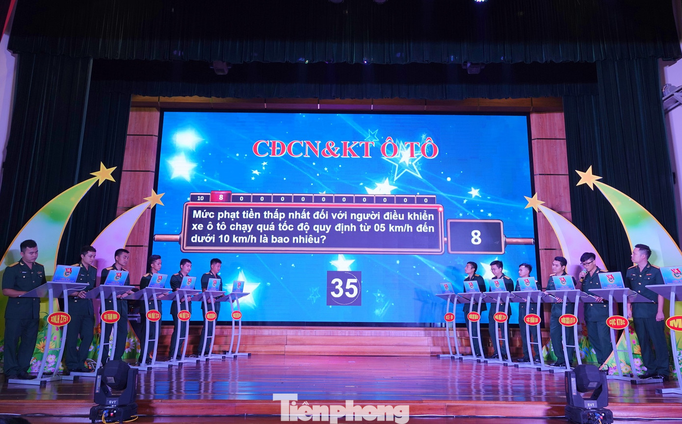 Thanh niên Tổng cục Kỹ thuật với pháp luật và an toàn giao thông ảnh 1