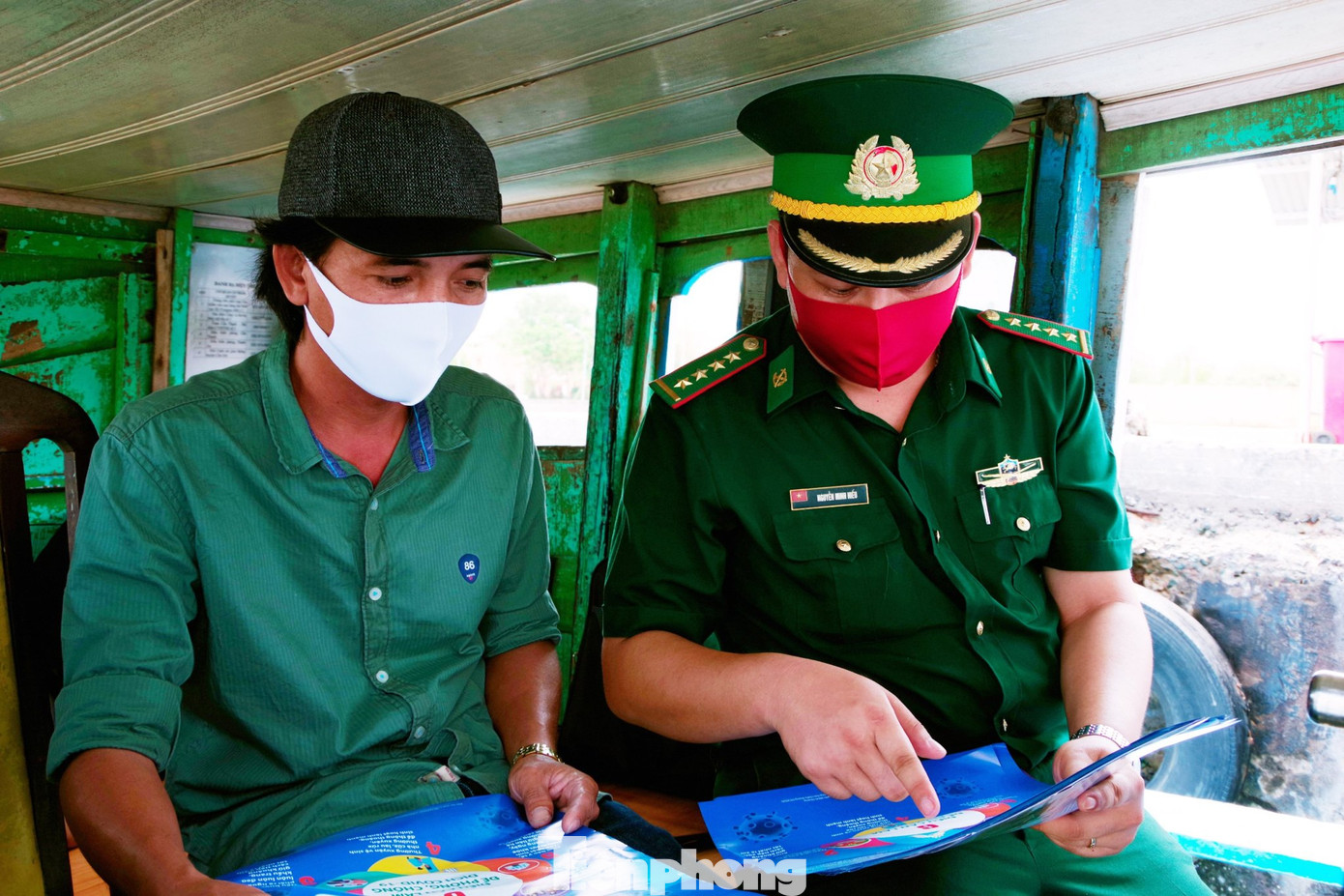 Sĩ quan trẻ nhiều sáng kiến chống ‘giặc COVID’ ảnh 1